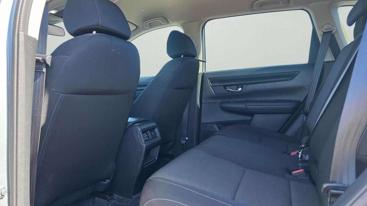 2025 Honda CR-V LX Photo