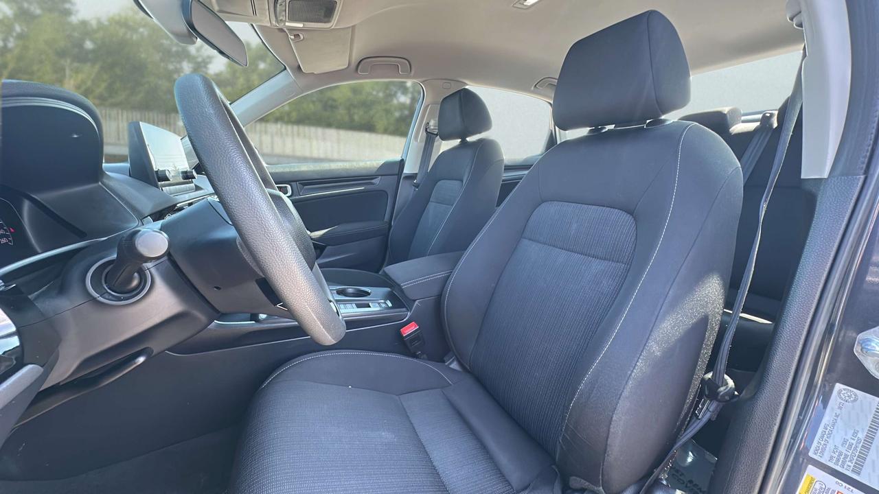 2023 Honda Civic LX Photo