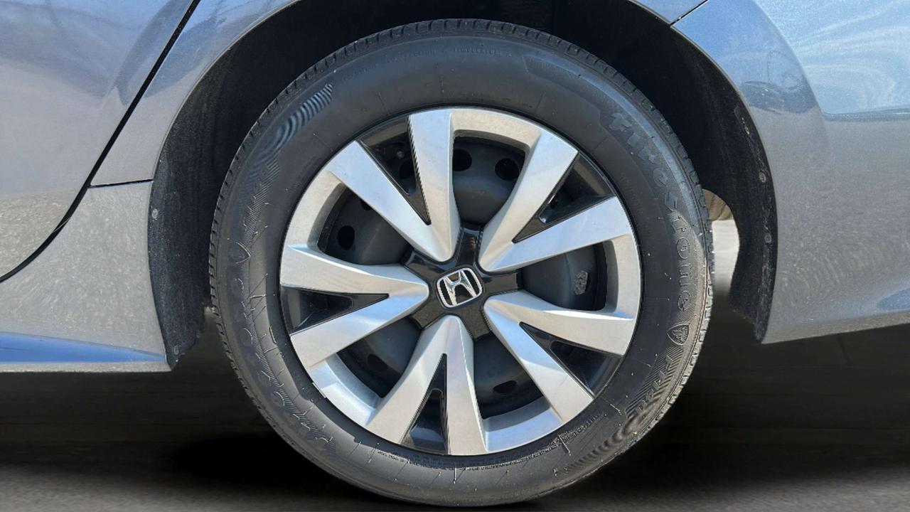 2023 Honda Civic LX Photo