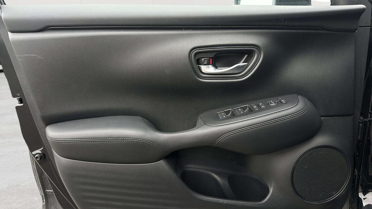 2026 Honda HR-V LX Photo