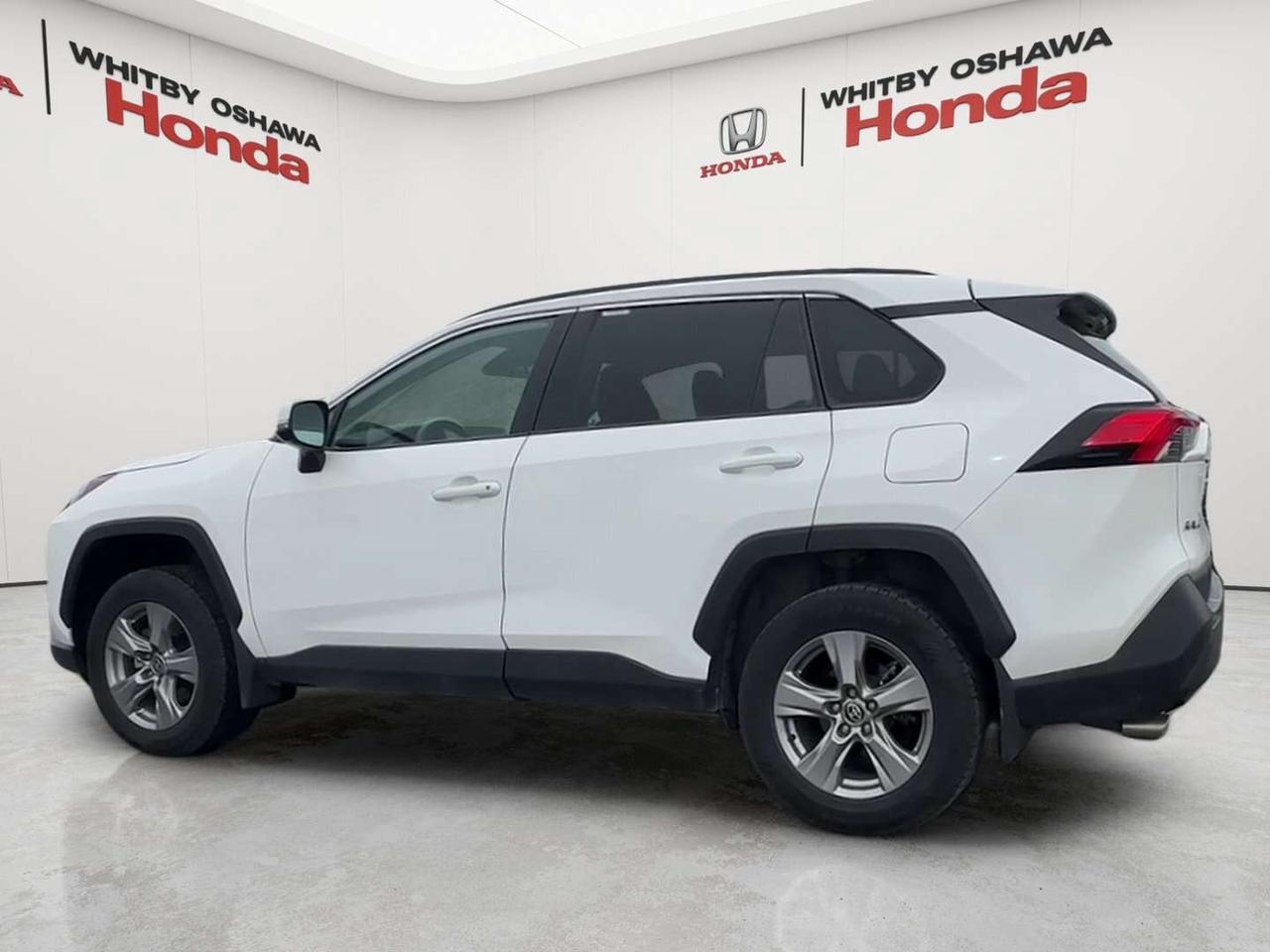 2025 Toyota RAV4 XLE Photo