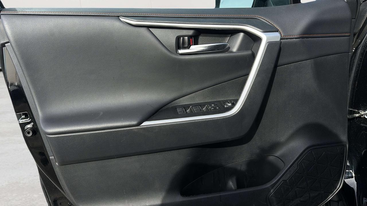 2024 Toyota RAV4 TRAIL Photo