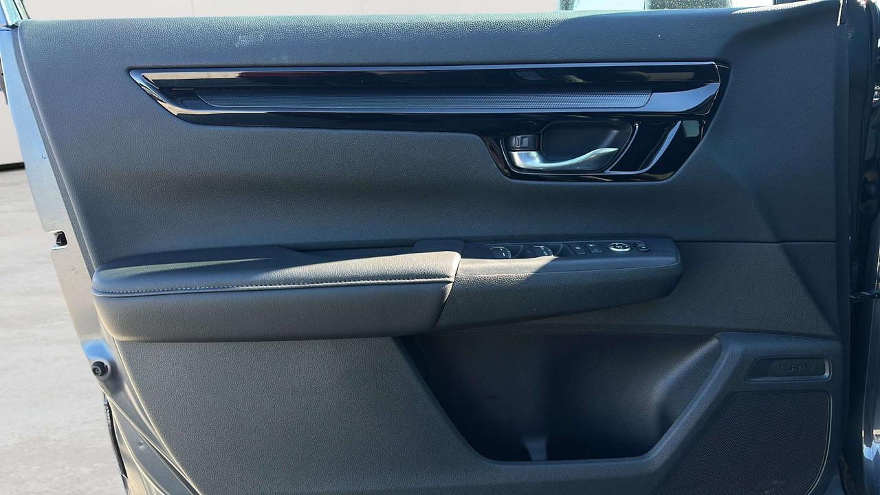 2026 Honda CR-V Sport Photo