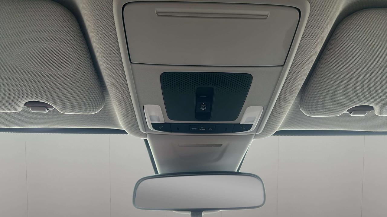 2025 Honda CR-V Sport Photo