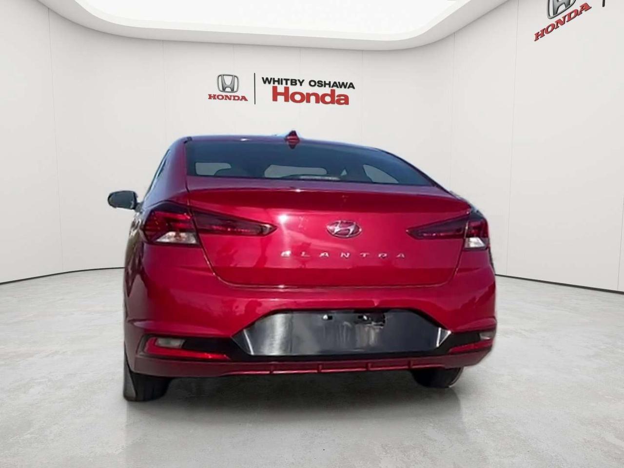 2020 Hyundai Elantra Preferred Photo