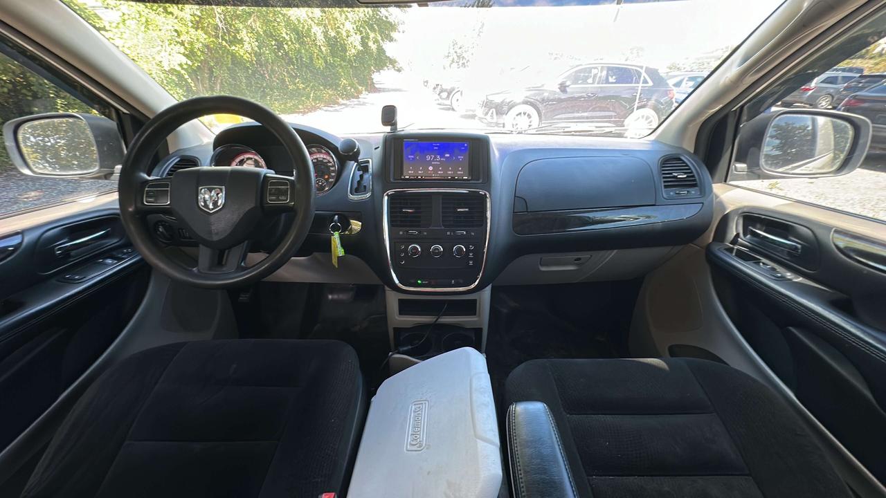 2015 RAM Cargo Van Base Photo