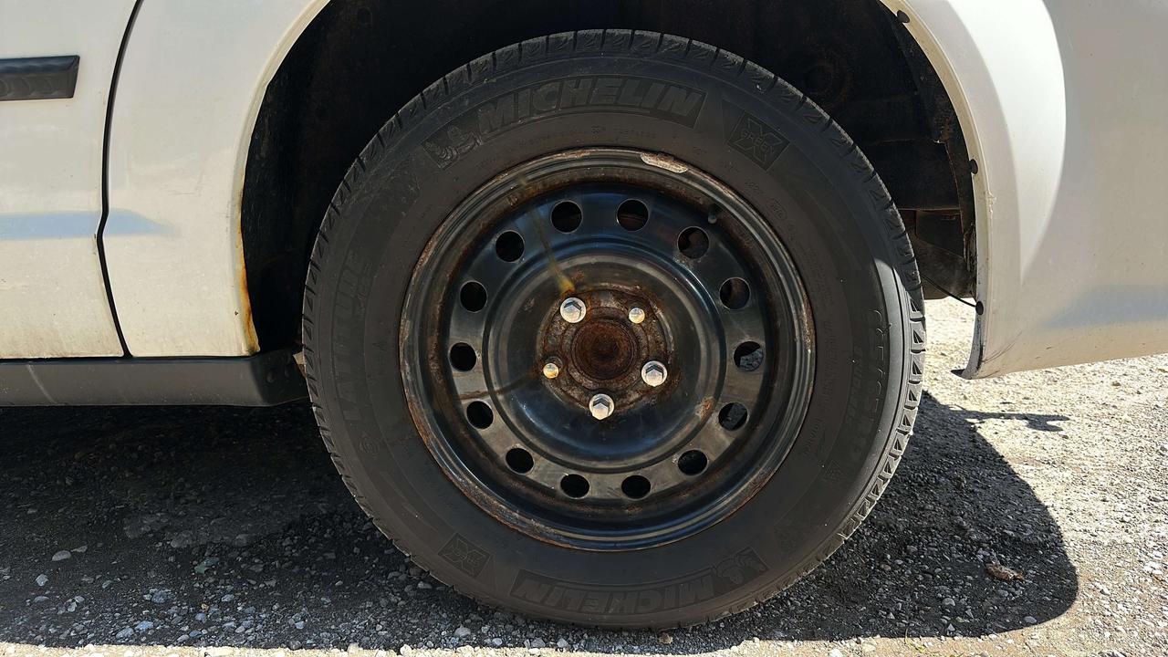 2015 RAM Cargo Van Base Photo