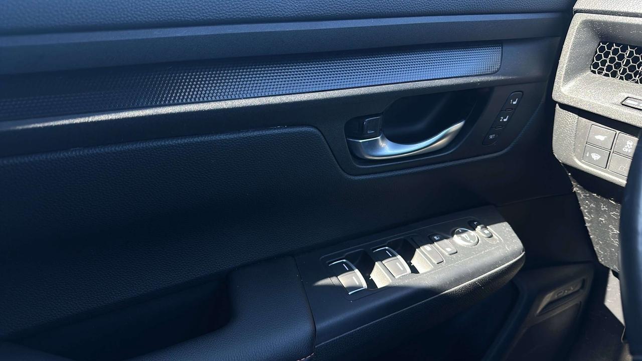 2025 Honda CR-V EX-L Photo