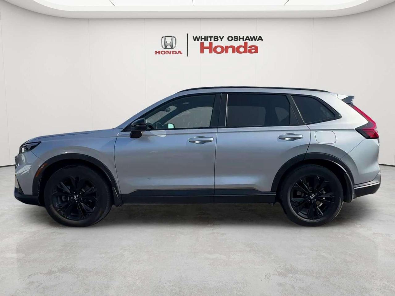 2026 Honda CR-V Touring Photo2