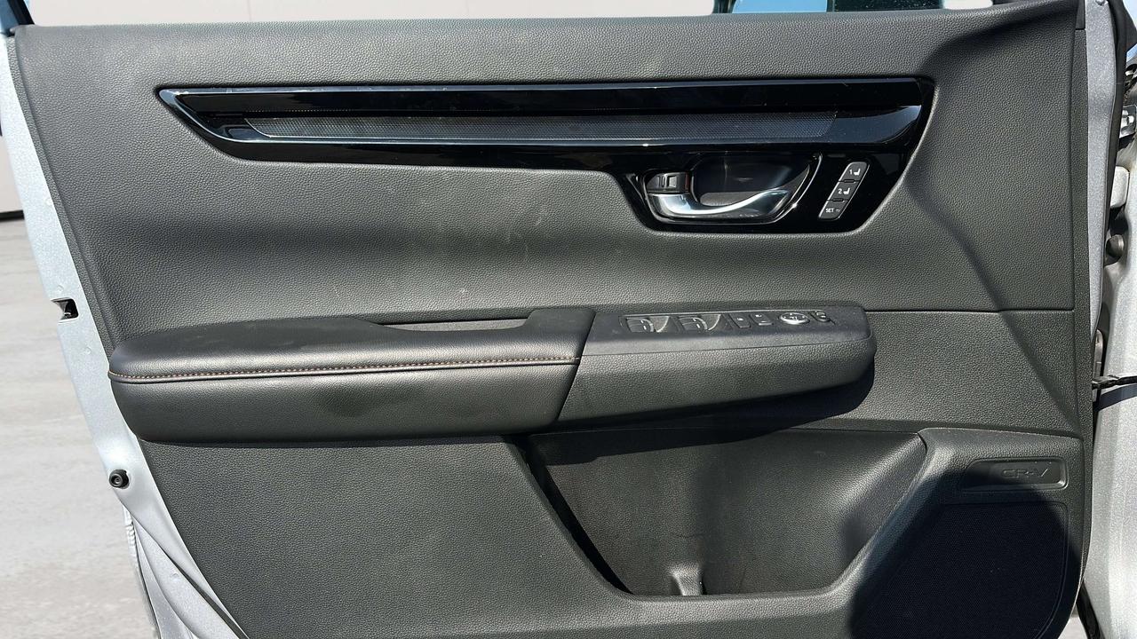 2026 Honda CR-V Touring Photo