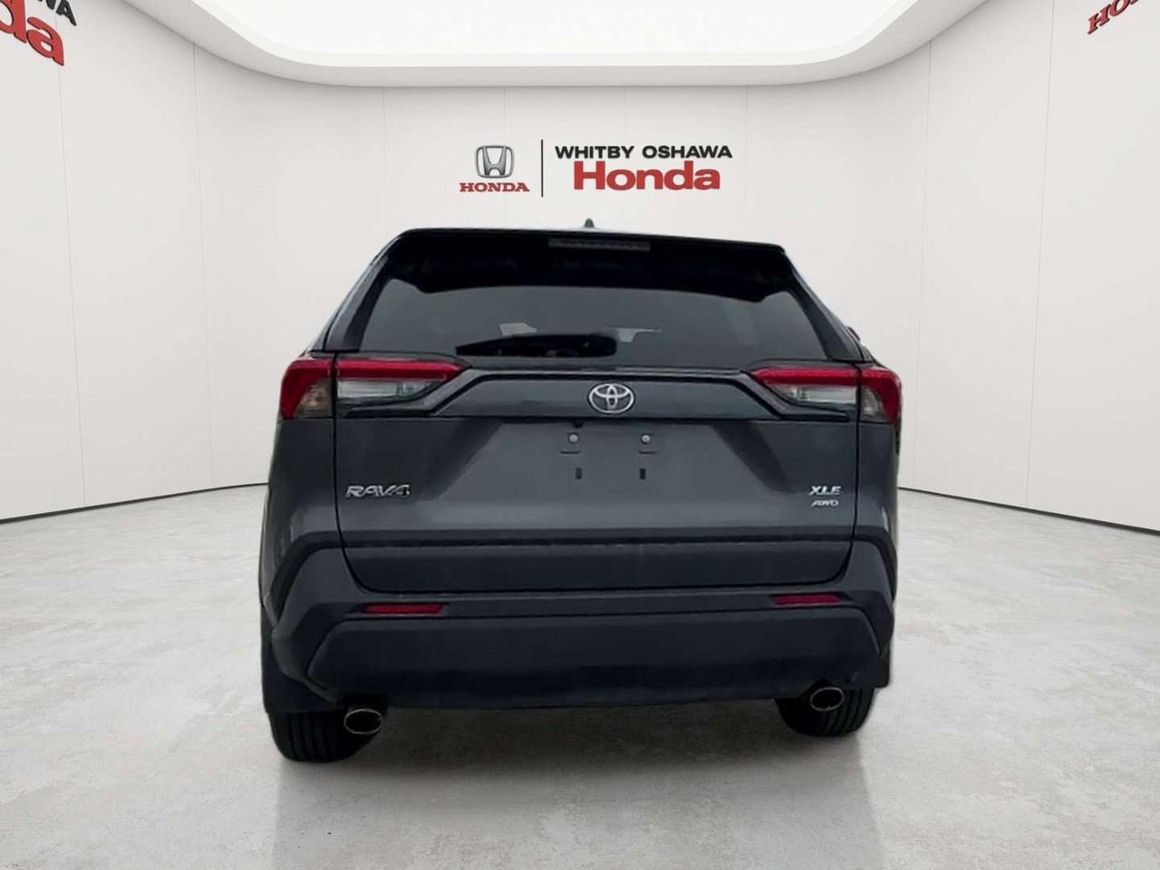 2025 Toyota RAV4 XLE Photo