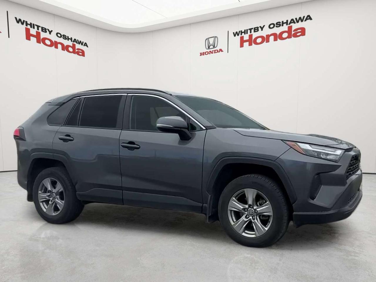 2025 Toyota RAV4 XLE Photo