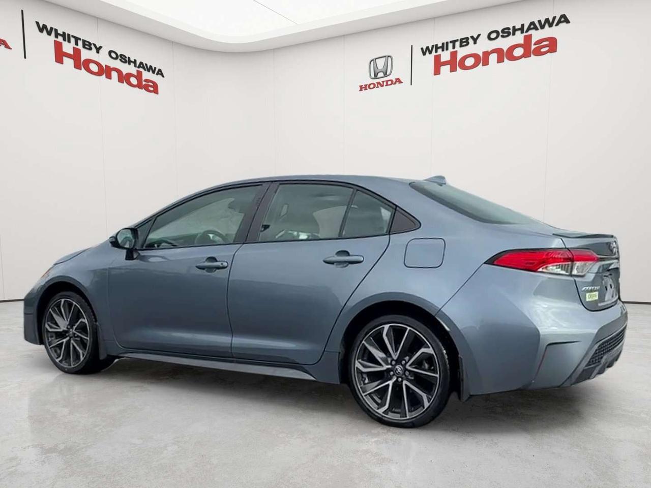 2022 Toyota Corolla SE Photo3
