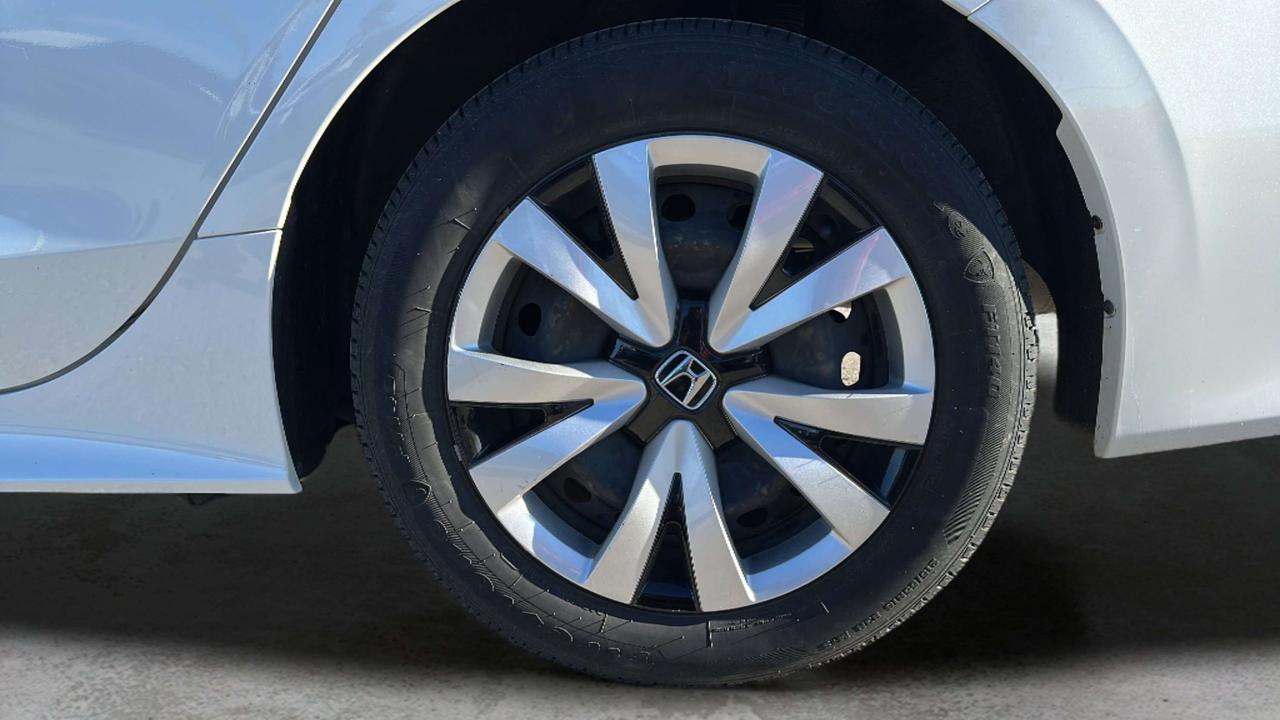 2024 Honda Civic LX Photo