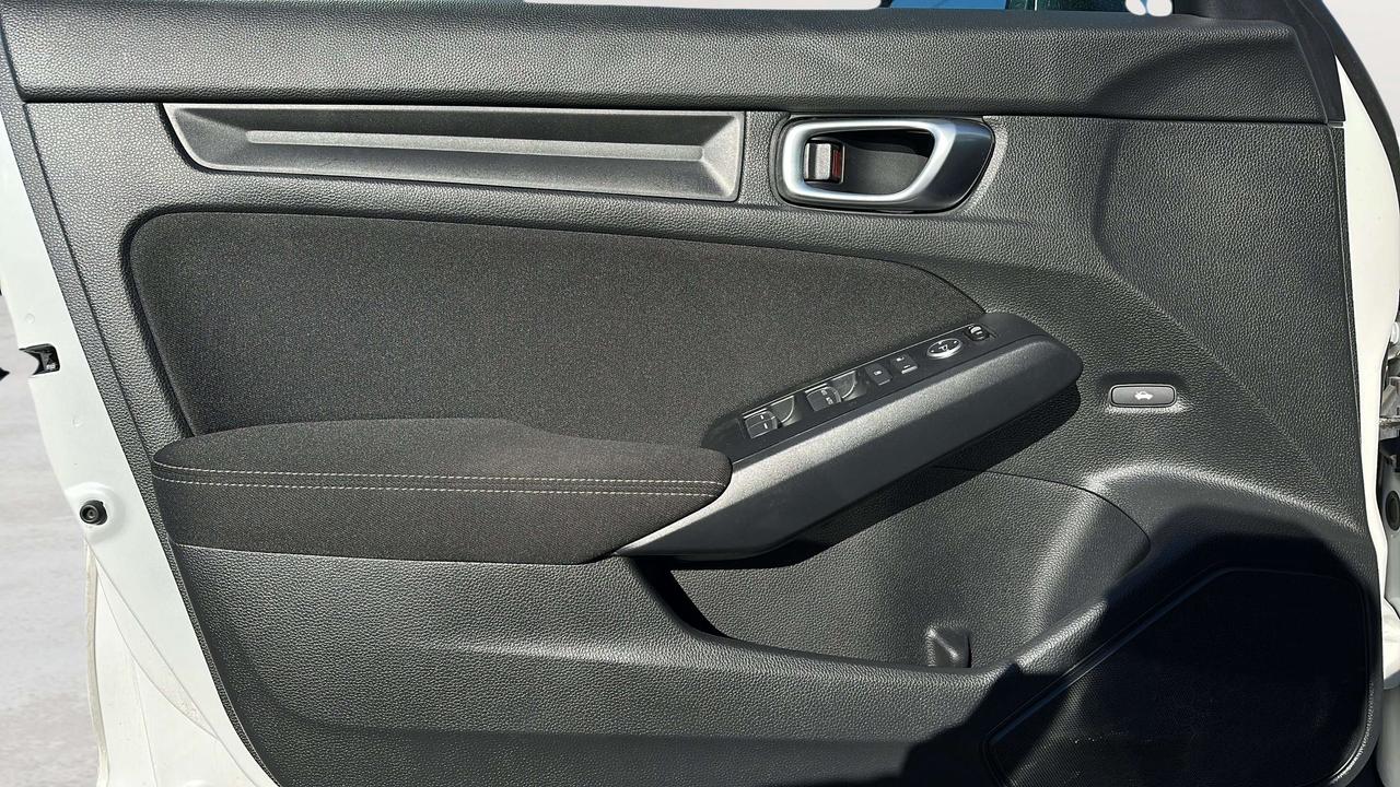 2024 Honda Civic LX Photo