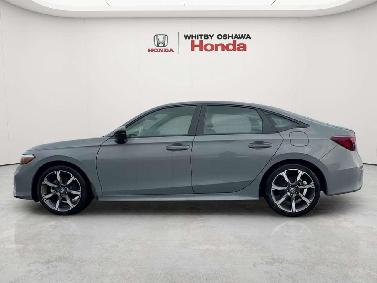 2026 Honda Civic Sport Touring Photo2