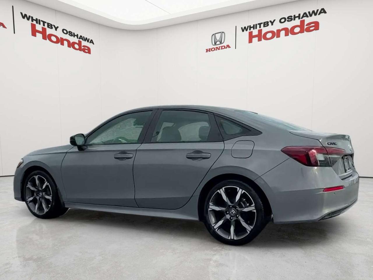 2026 Honda Civic Sport Touring Photo3
