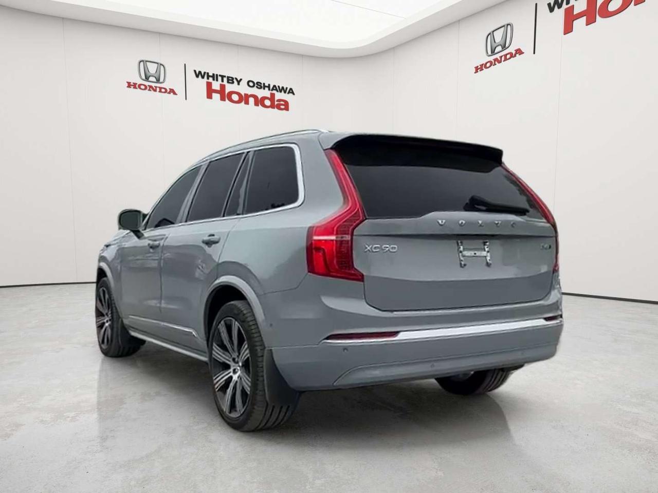 2024 Volvo XC90 B6 Plus Bright Theme Photo
