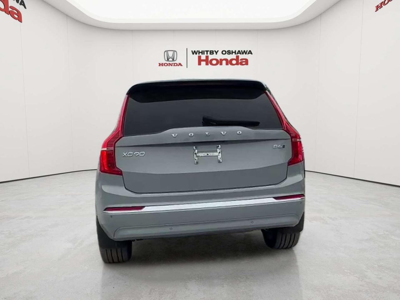 2024 Volvo XC90 B6 Plus Bright Theme Photo