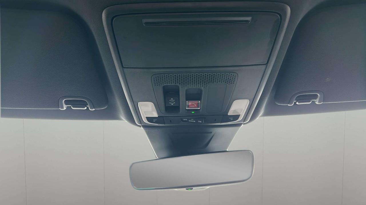2025 Honda Civic Sport Touring Photo