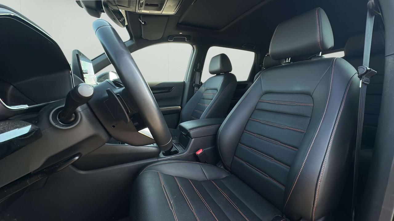2025 Honda CR-V Touring Photo