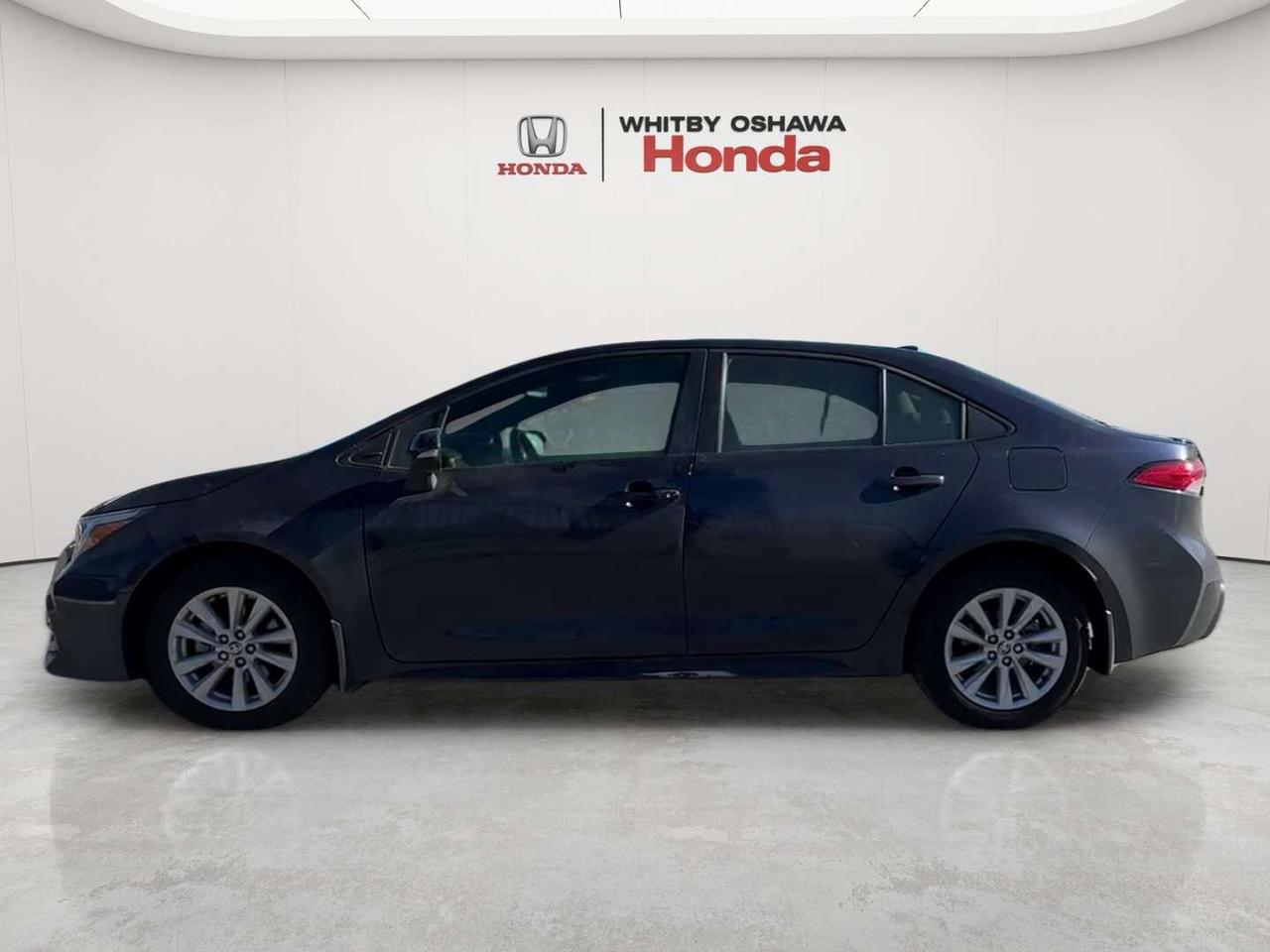 2024 Toyota Corolla SE Photo2