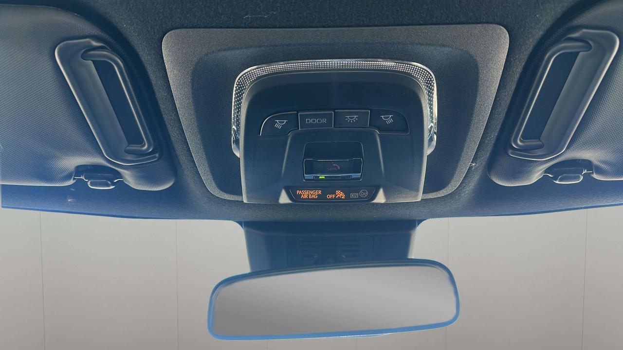 2024 Toyota Corolla SE Photo