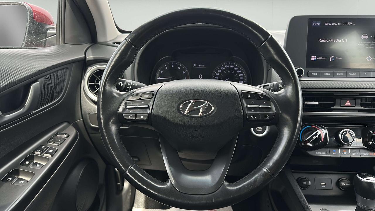 2023 Hyundai KONA 2.0L Preferred Photo