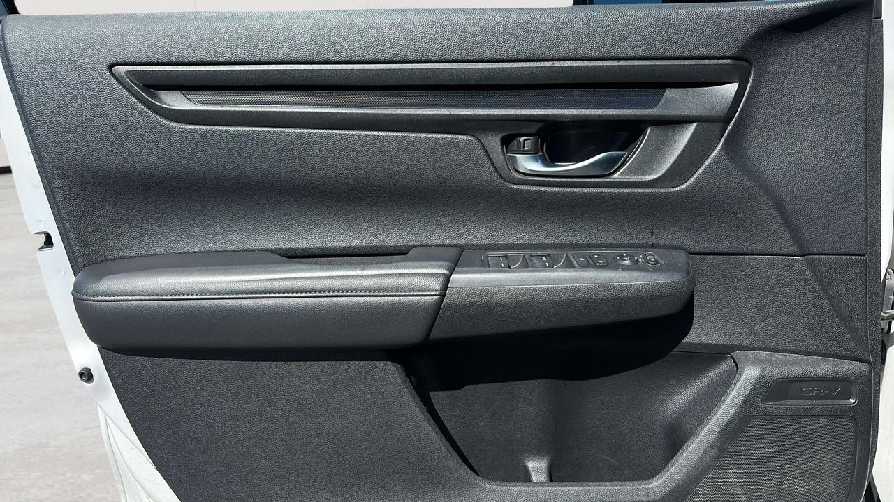 2024 Honda CR-V LX Photo