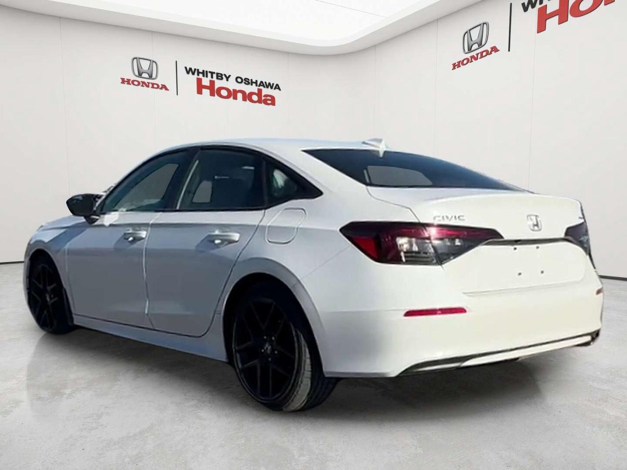 2025 Honda Civic Sport Photo4