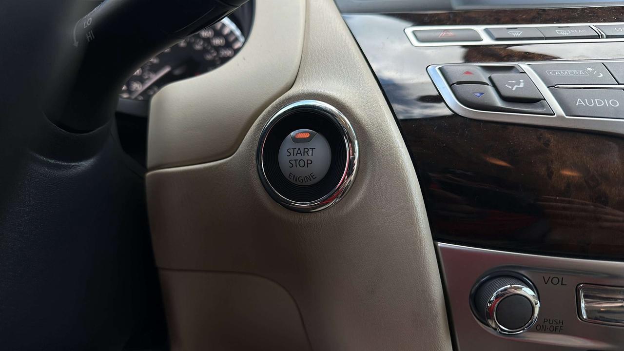 2017 Infiniti QX60 Base Photo