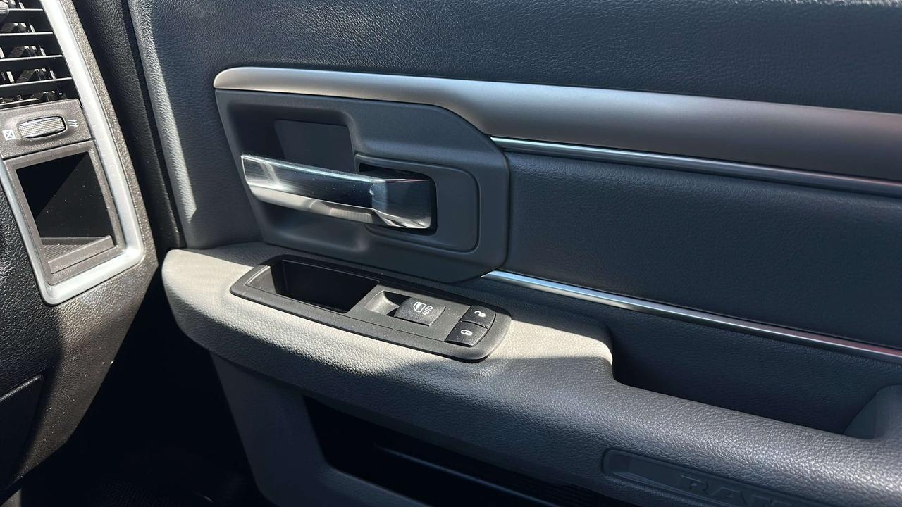 2019 RAM 1500 Warlock Photo