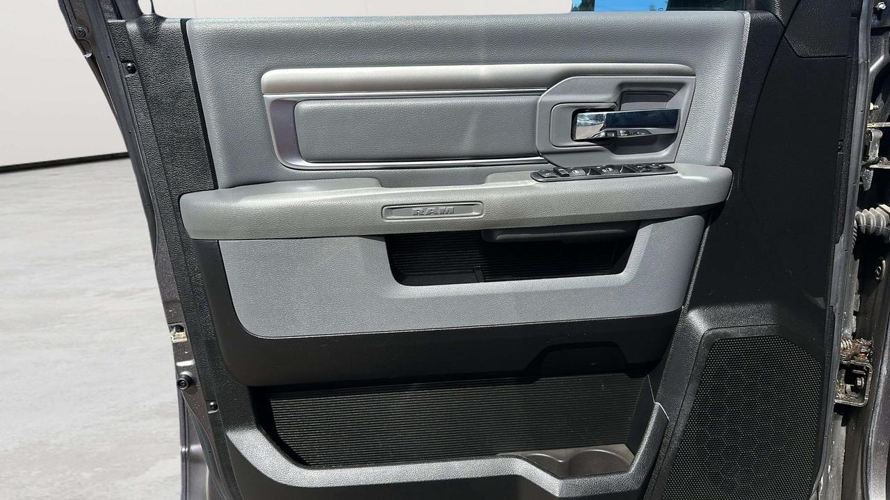 2019 RAM 1500 Warlock Photo