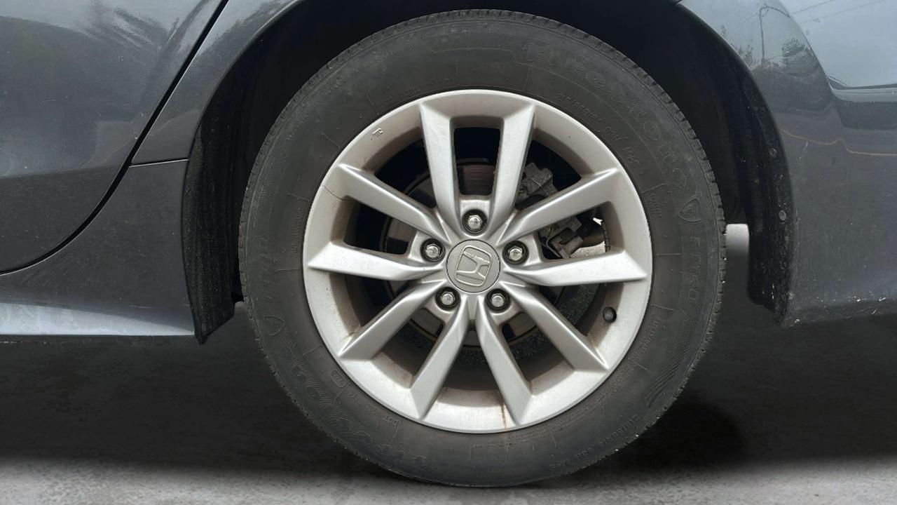 2024 Honda Civic EX Photo