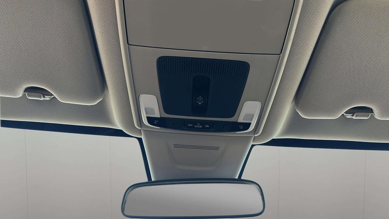 2025 Honda CR-V Sport Photo