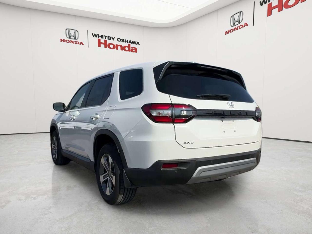 2025 Honda Pilot EX-L Photo4