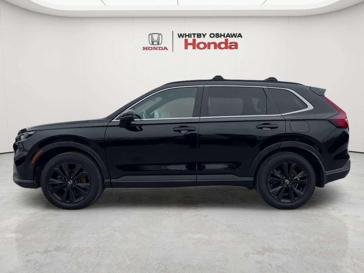 2023 Honda CR-V Touring Photo
