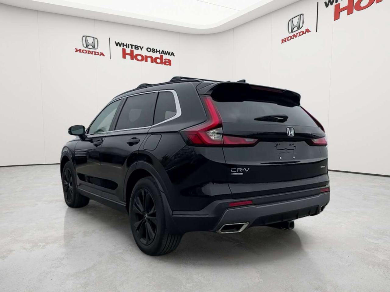 2023 Honda CR-V Touring Photo