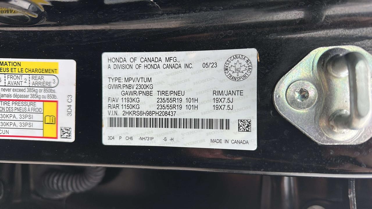 2023 Honda CR-V Touring Photo