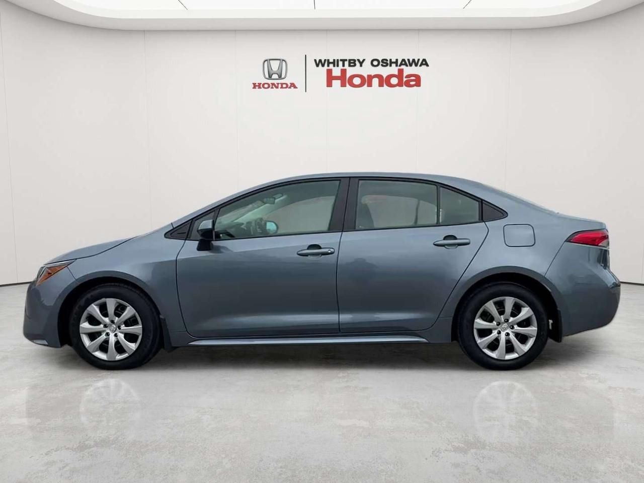 2025 Toyota Corolla LE Photo