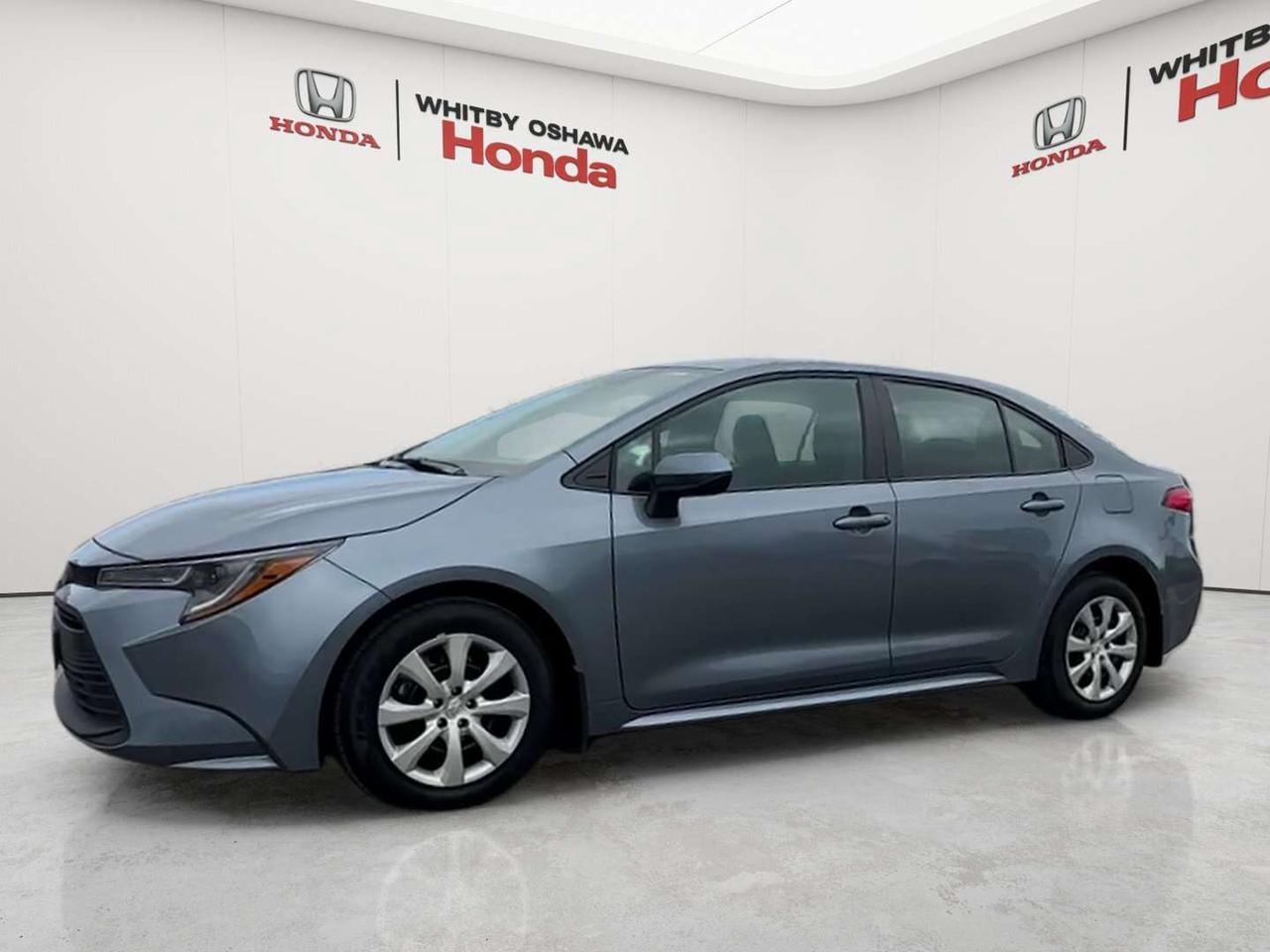 2025 Toyota Corolla LE Photo5