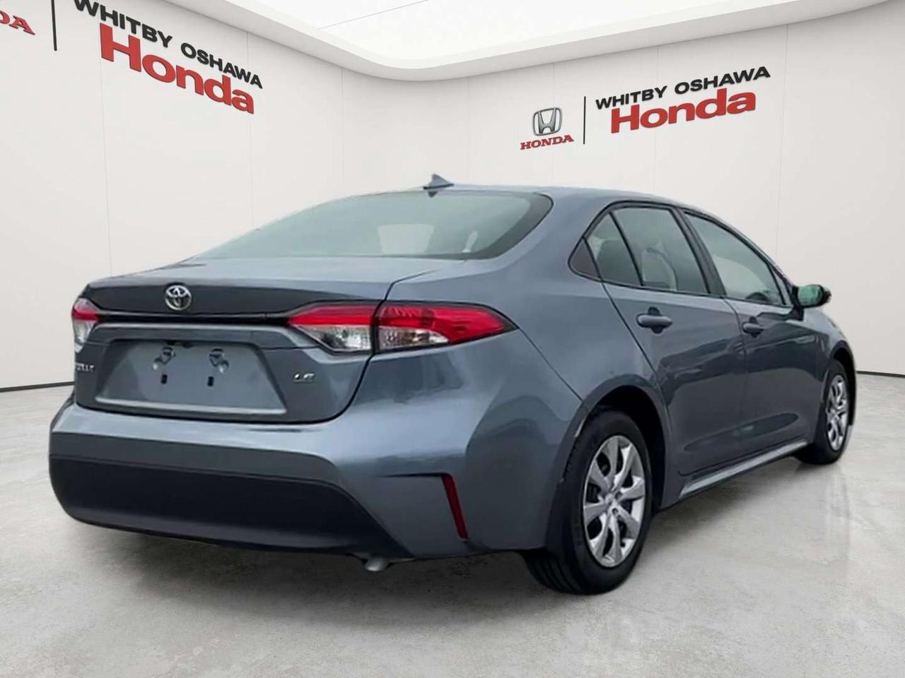 2025 Toyota Corolla LE Photo