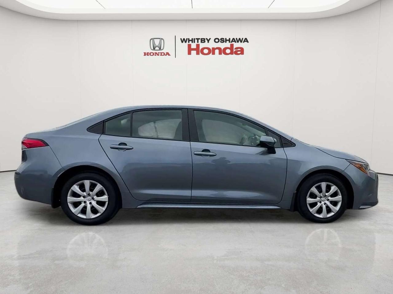2025 Toyota Corolla LE Photo