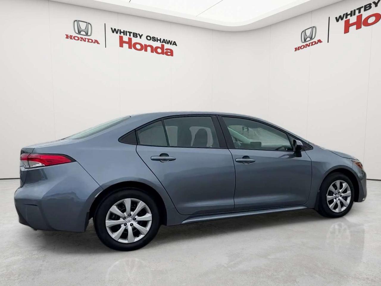 2025 Toyota Corolla LE Photo