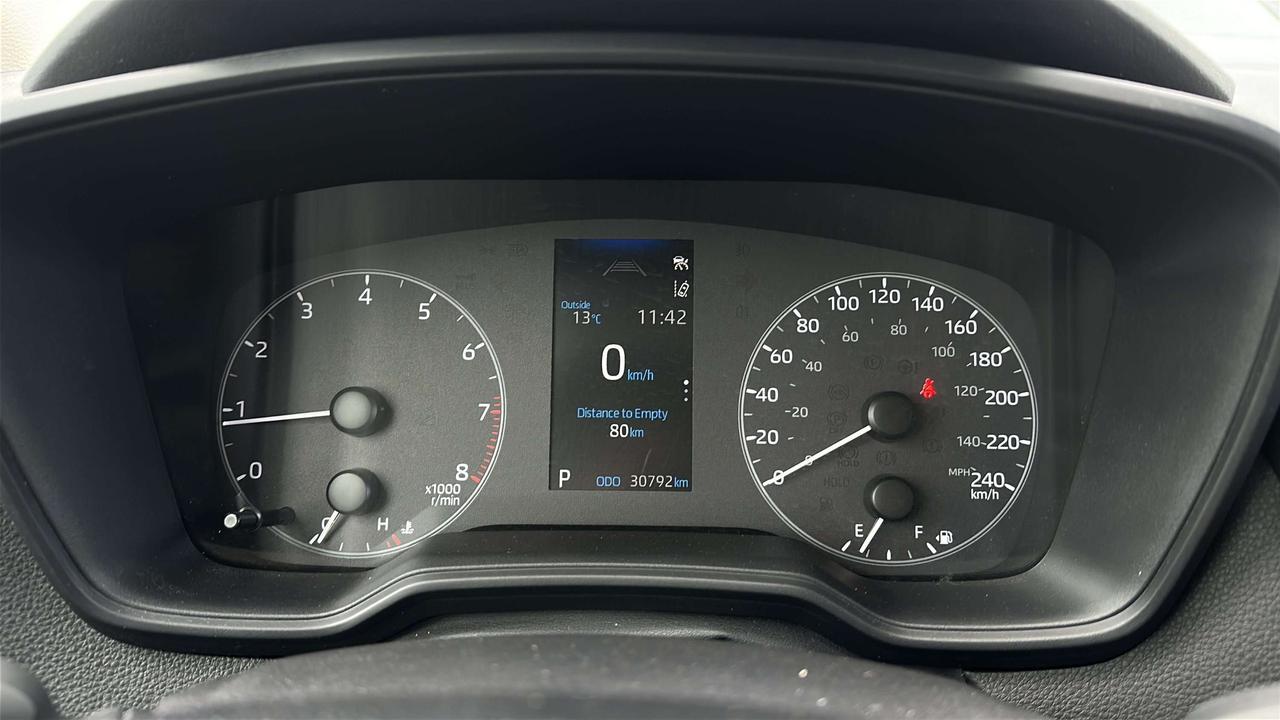 2025 Toyota Corolla LE Photo