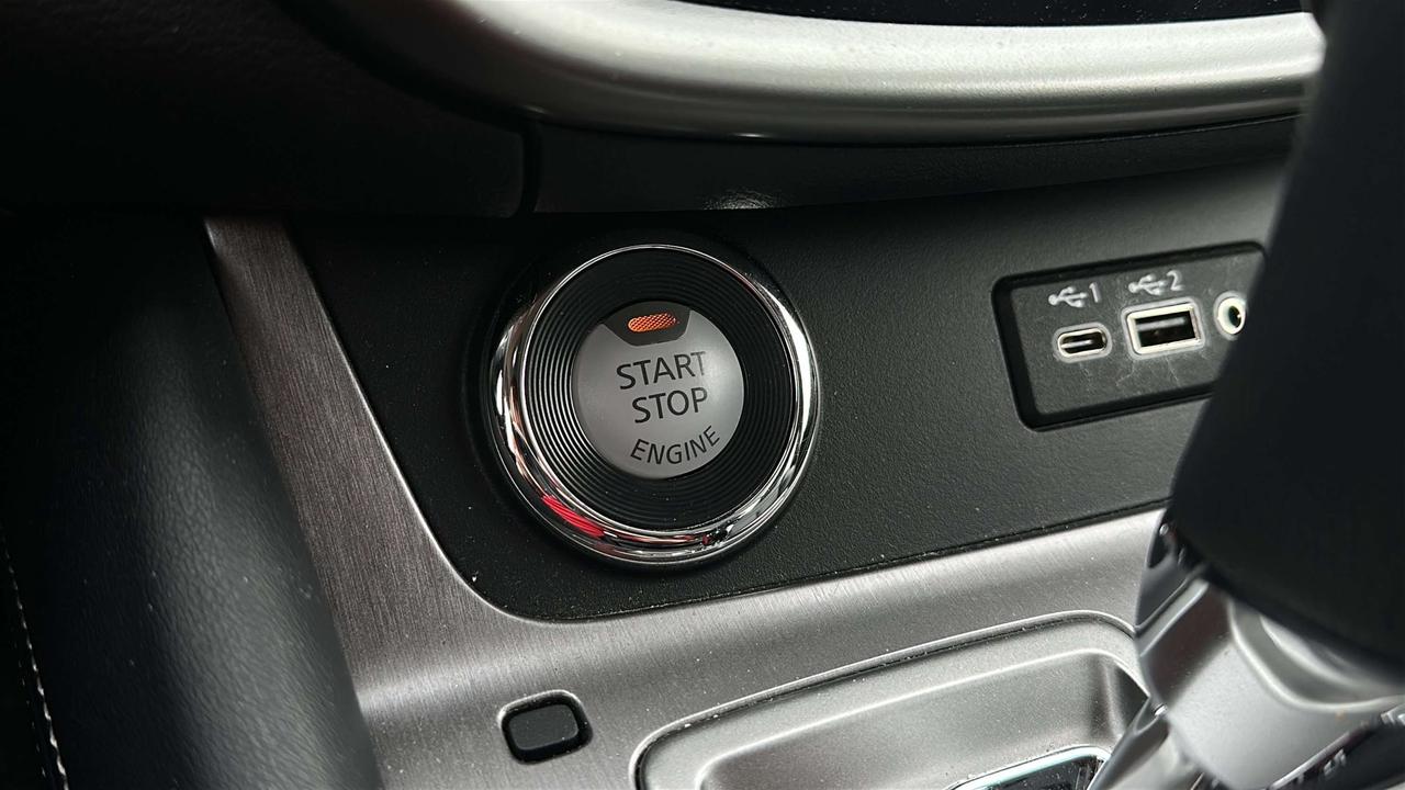2024 Nissan Murano SL Photo