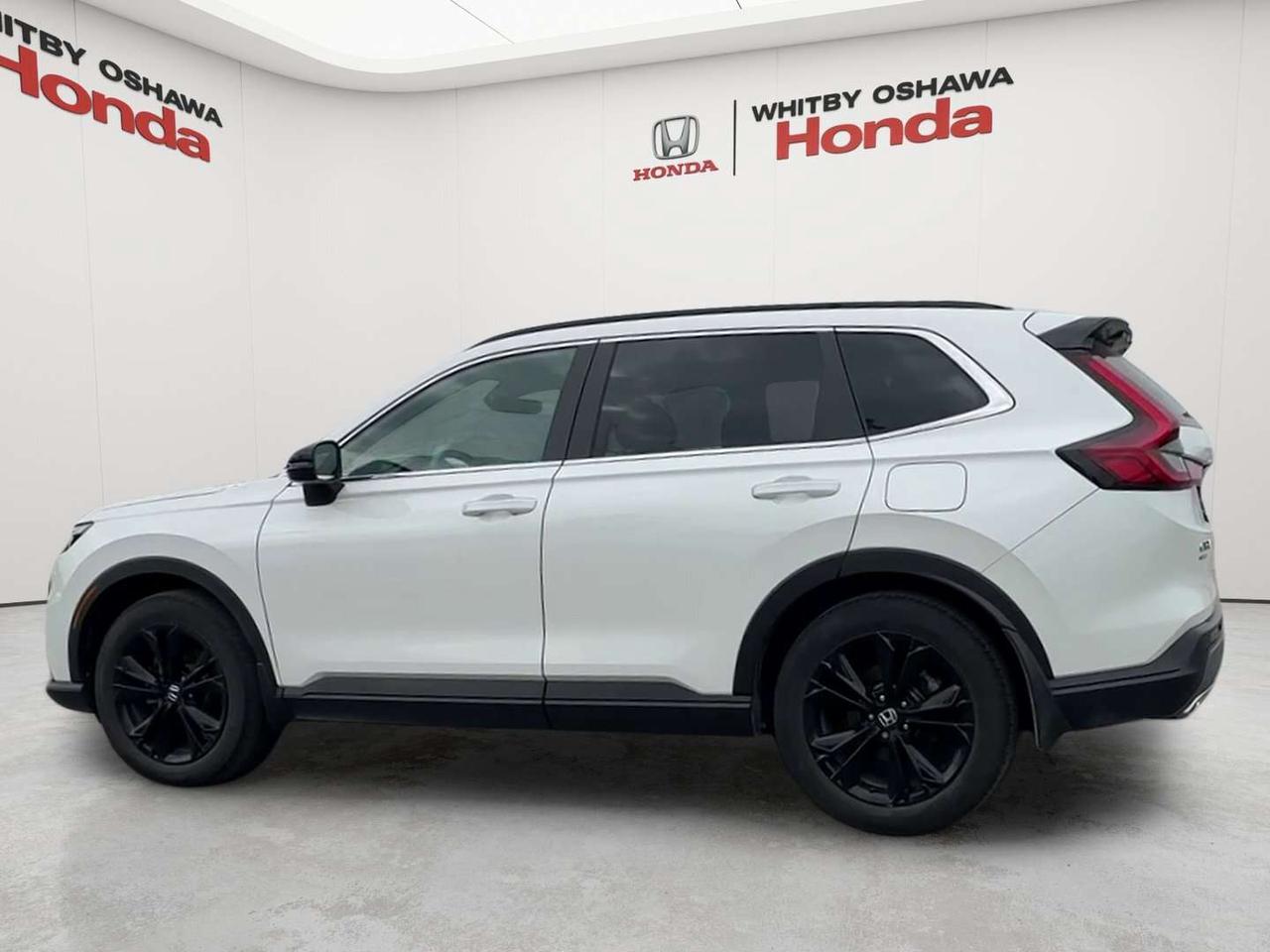 2025 Honda CR-V Touring Photo