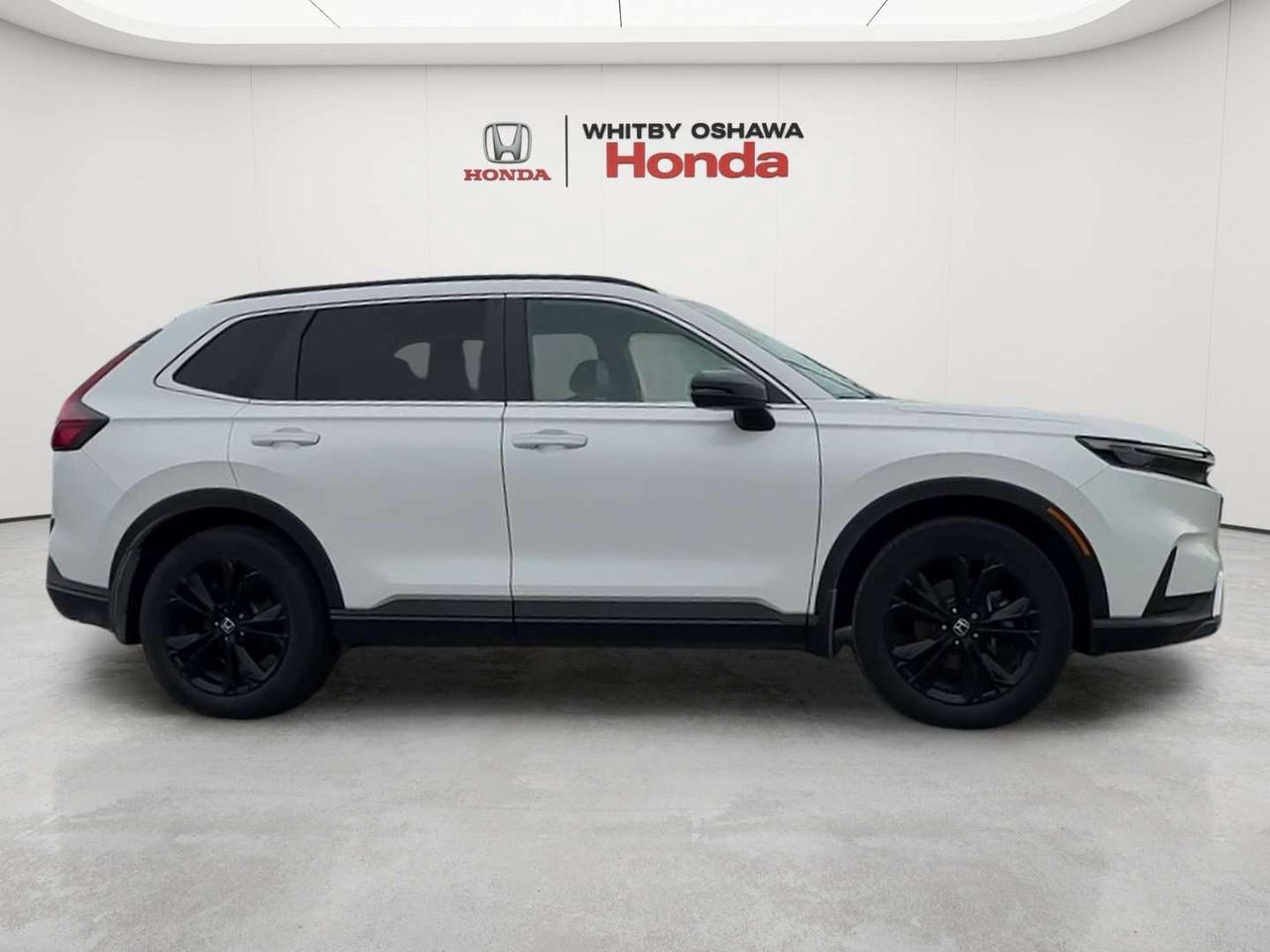 2025 Honda CR-V Touring Photo