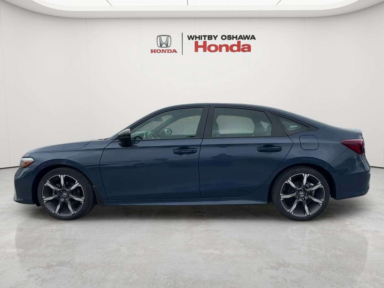 2025 Honda Civic Sport Touring Photo