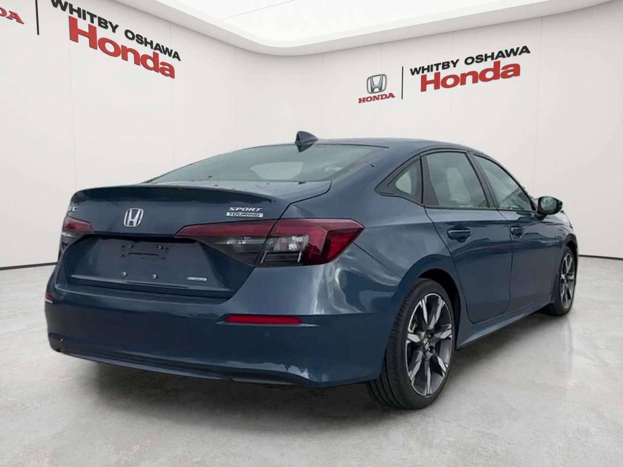 2025 Honda Civic Sport Touring Photo